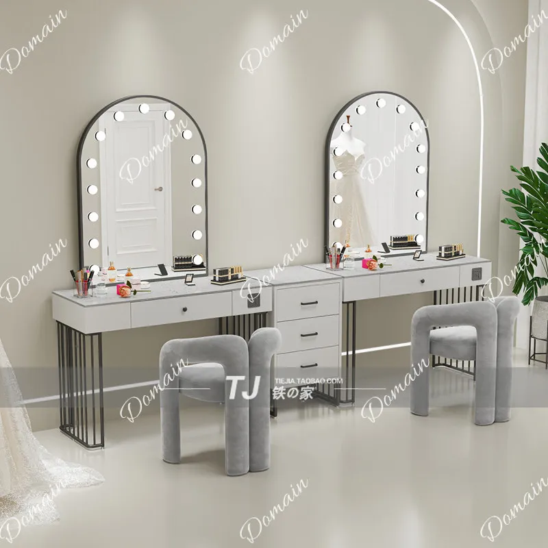 Mesa de tocador profesional N5 - Beauty And Makeup Studio reseña y precio