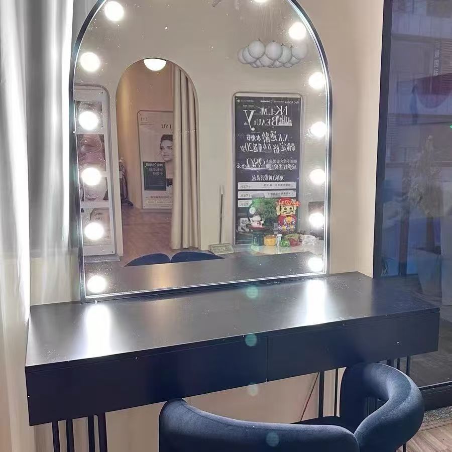 Tocador de estudio de sombra d - Beauty And Makeup Studio reseña y precio