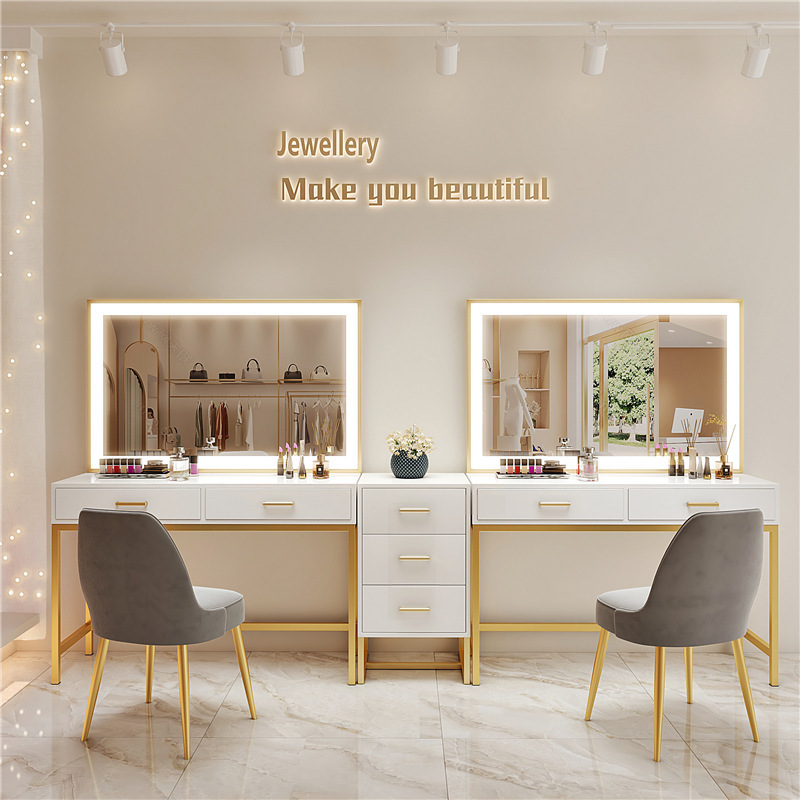 Estudio de artista de maquilla - Beauty And Makeup Studio reseña y precio